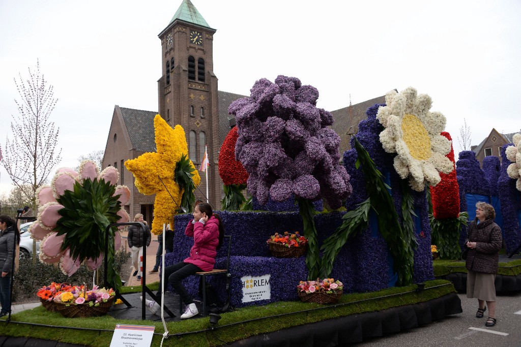 ../Images/Bloemencorso Noordwijkerhout 049.jpg